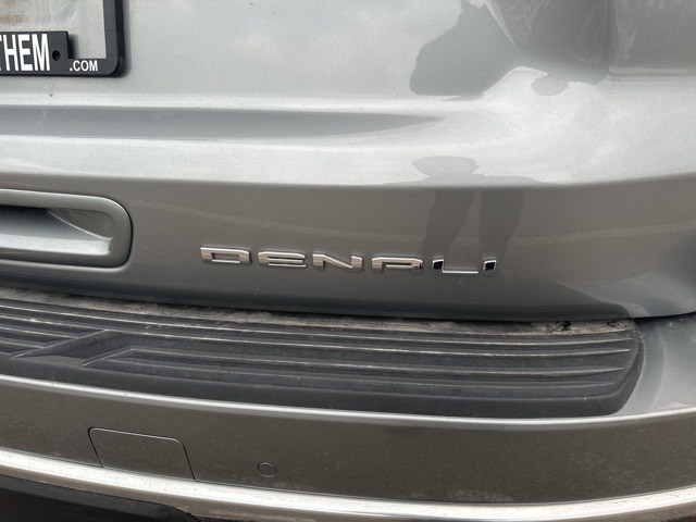 2024 Gmc Yukon Denali photo 3