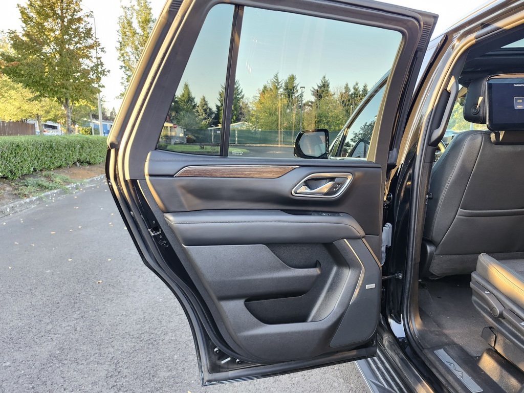 2023 Chevrolet Tahoe High Country photo 23