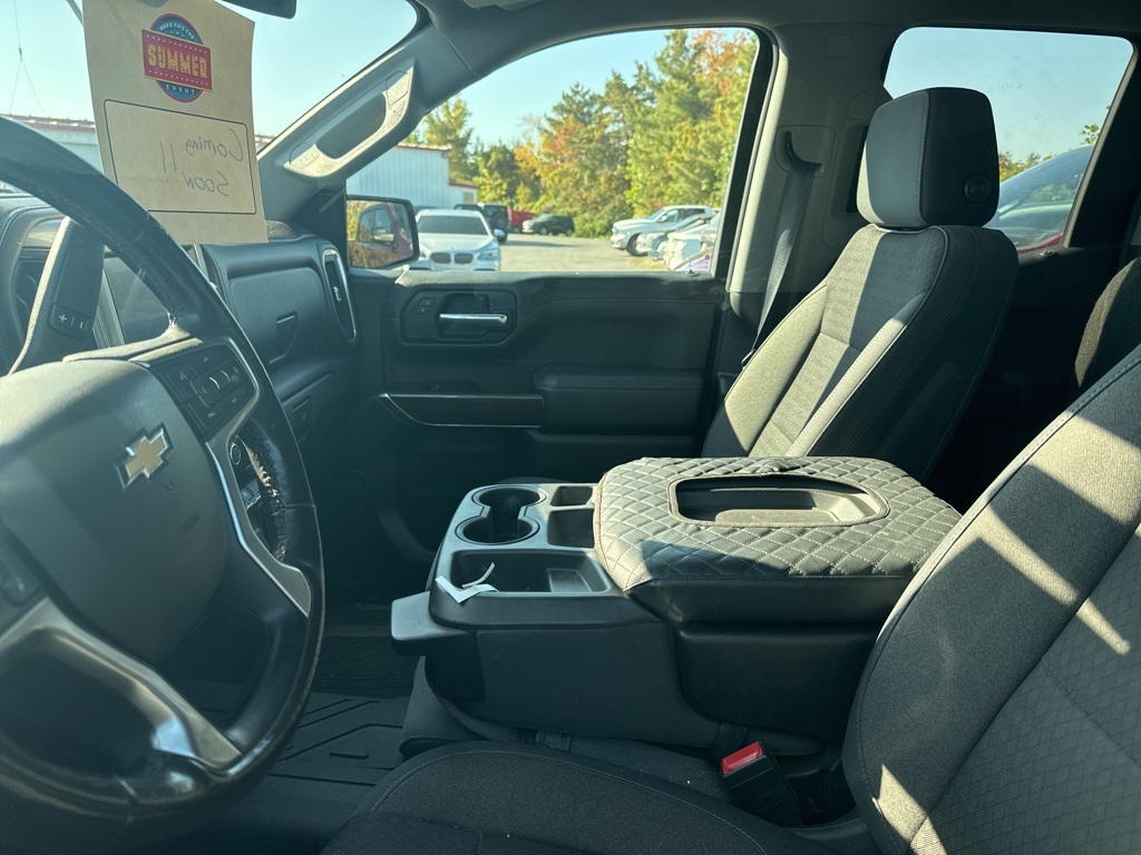 2019 Chevrolet Silverado 1500 LT photo 12