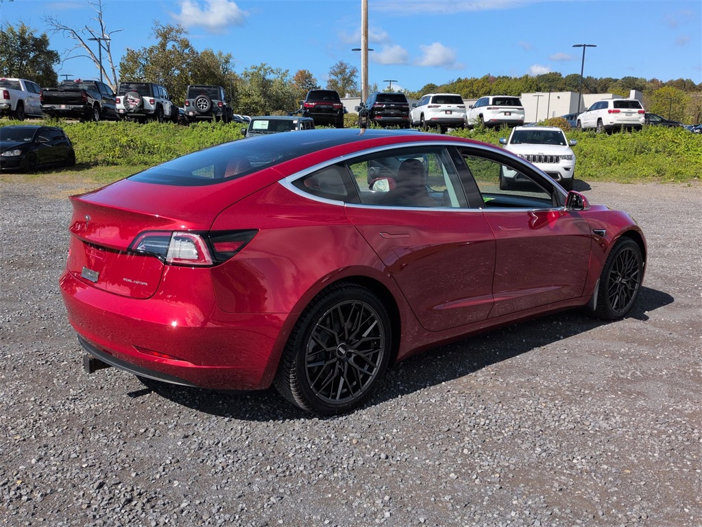 2018 Tesla Model 3 Long Range photo 3