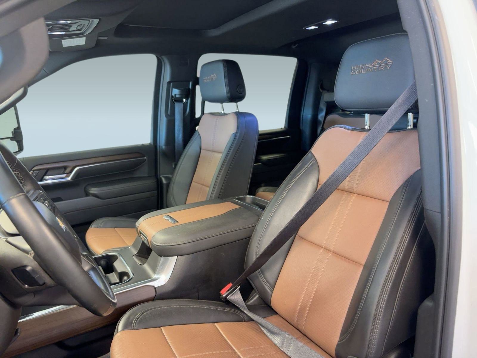 2024 Chevrolet Silverado 2500HD High Country photo 4