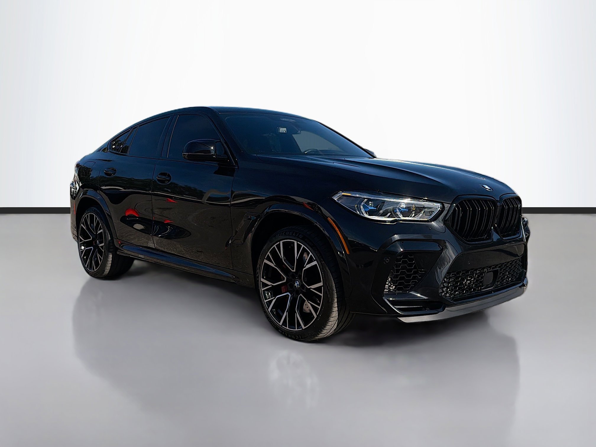 2021 BMW X6 M Base's photo