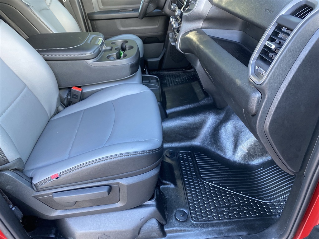2025 Ram 2500 Tradesman photo 32