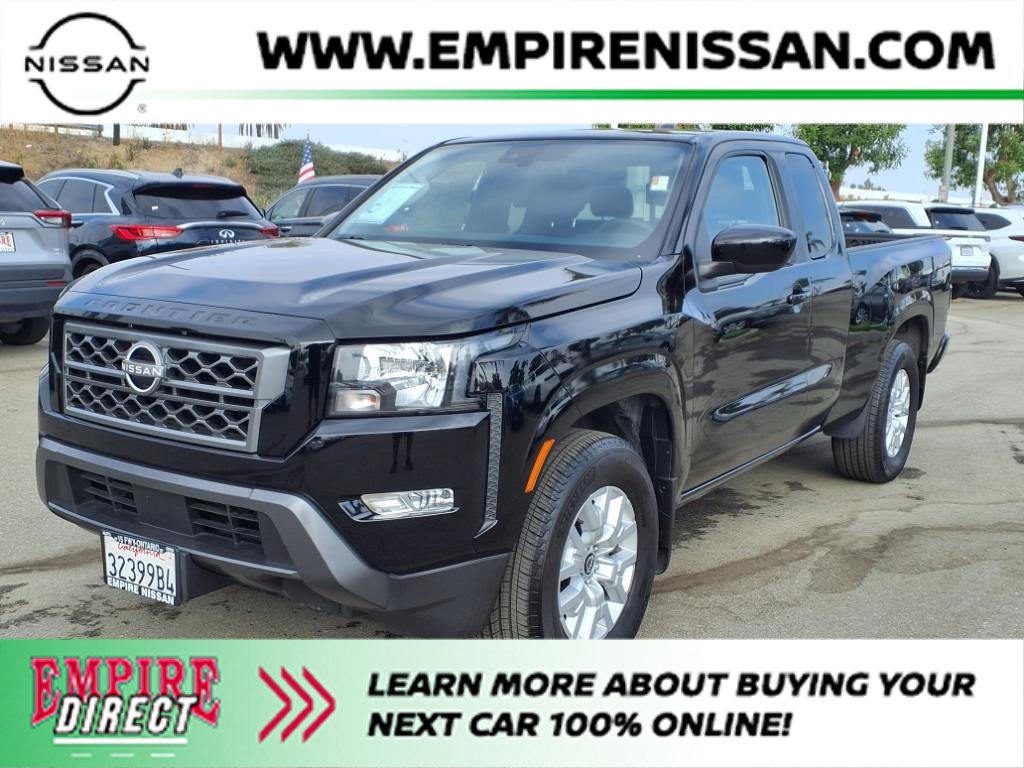 2024 Nissan Frontier SV