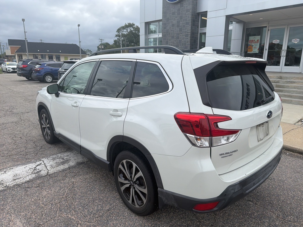 2020 Subaru Forester Limited photo 7