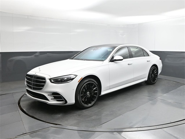 2026 Mercedes-Benz S-Class S 580's photo
