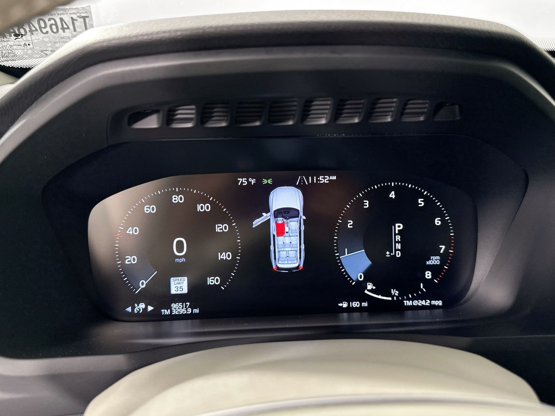 2020 Volvo XC90 T5 Momentum photo 4