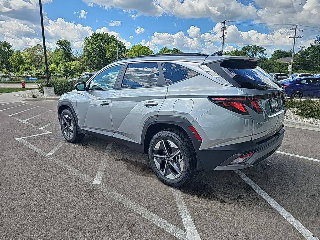 2026 Hyundai Tucson SEL photo 3
