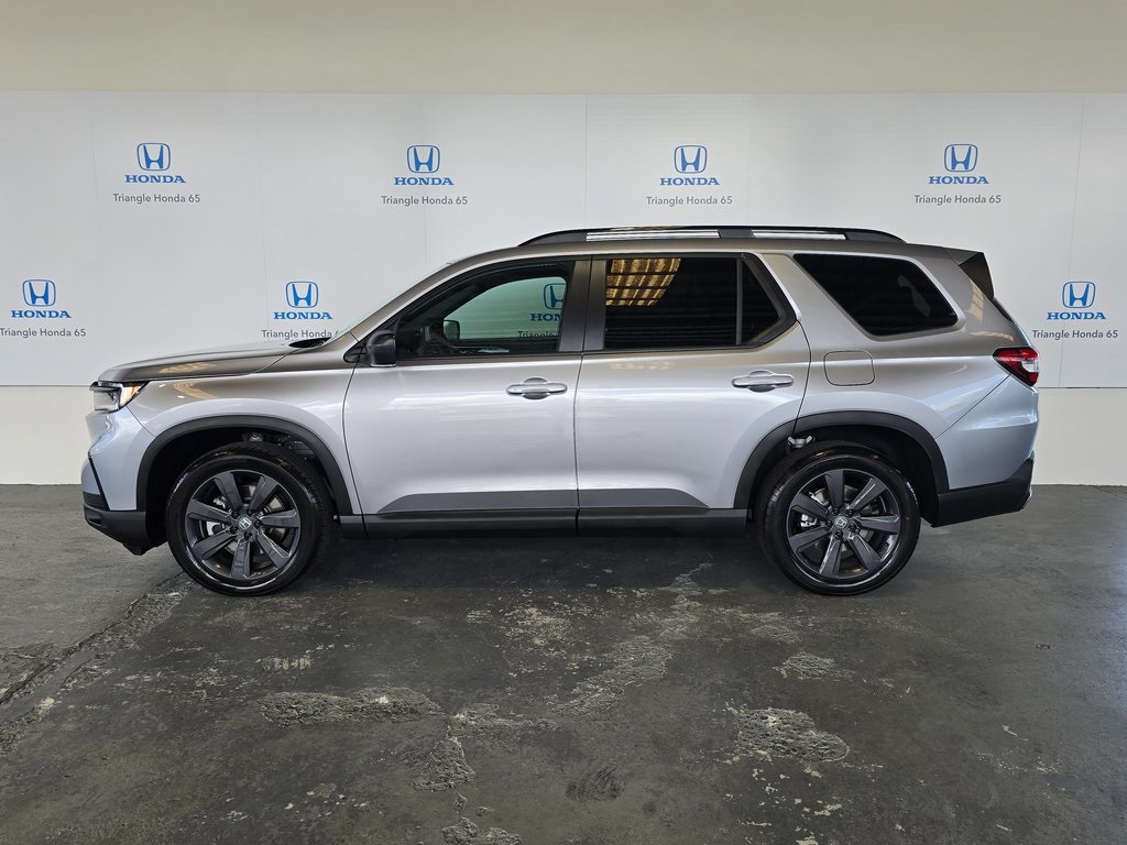 2025 Honda Pilot Sport photo 2