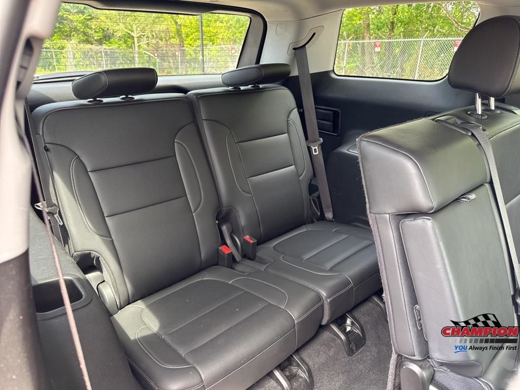 2023 Gmc Acadia SLT photo 16
