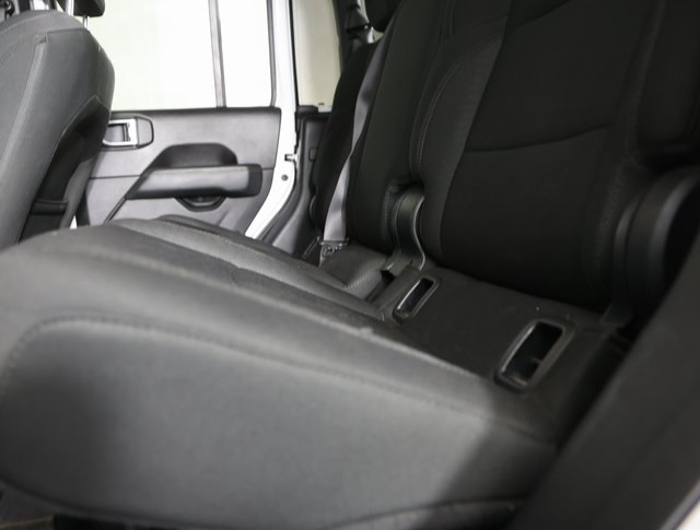 2020 Jeep Gladiator Overland photo 3