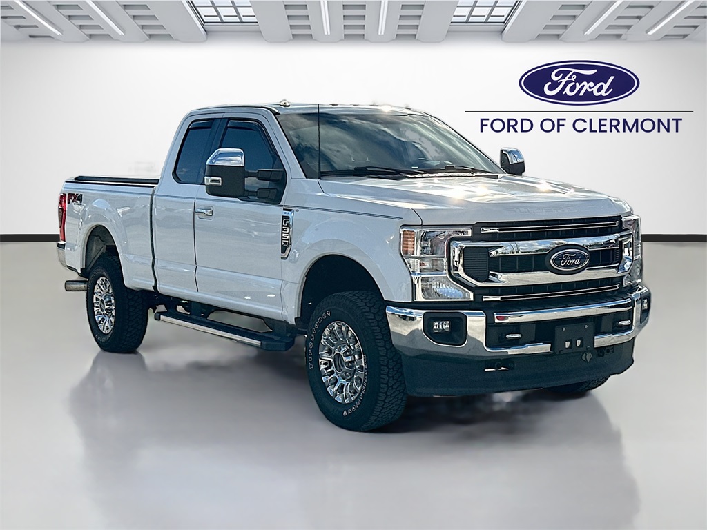 2021 Ford F-350 Super Duty XLT's photo