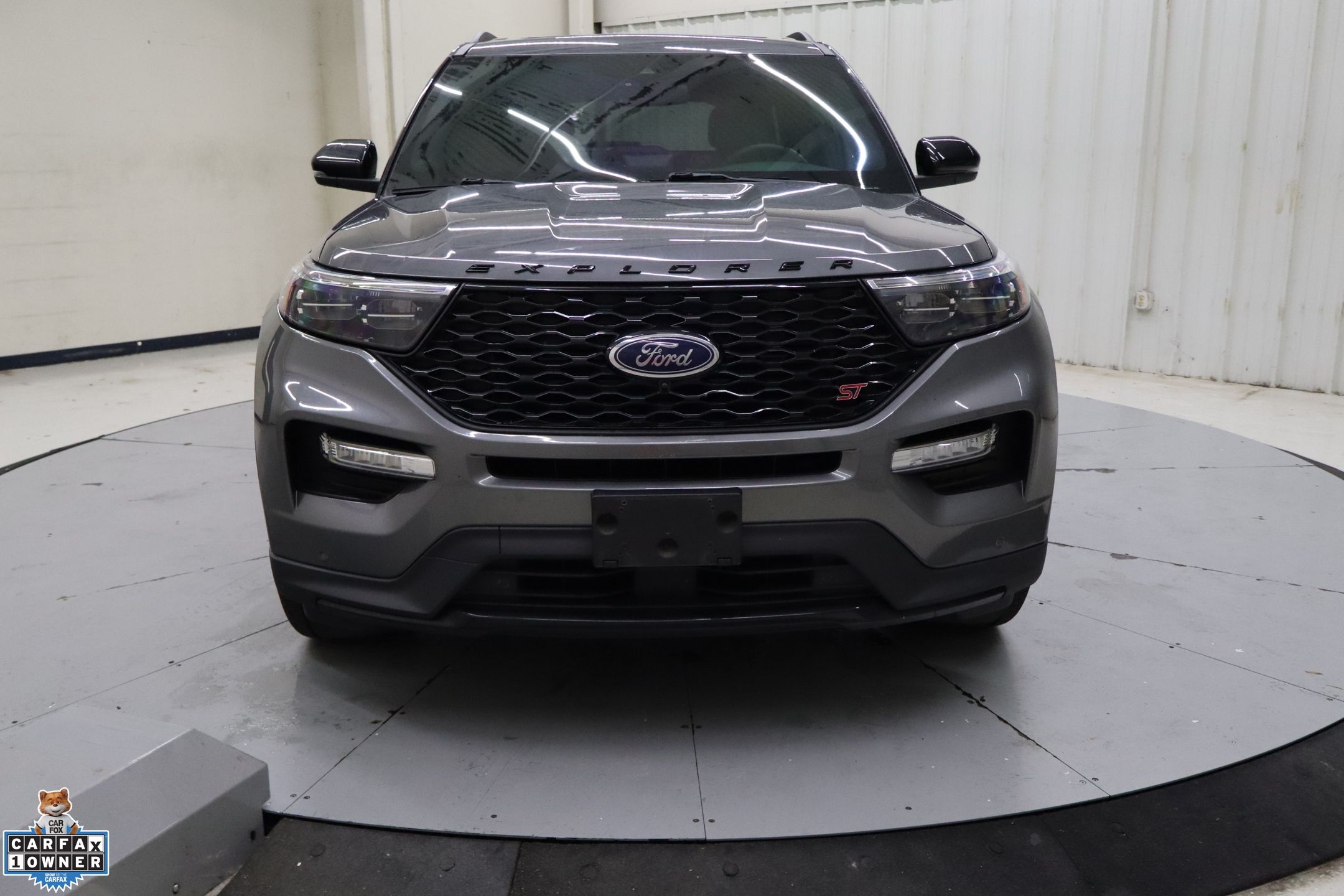2023 Ford Explorer ST photo 8
