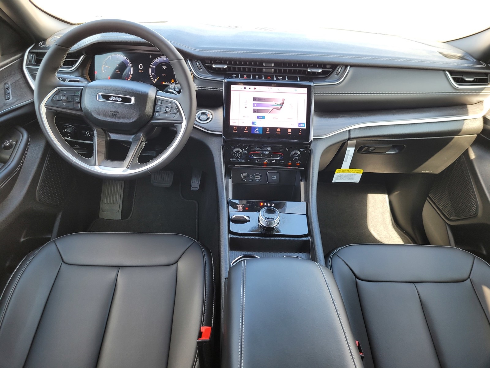 2025 Jeep Grand Cherokee Limited photo 10