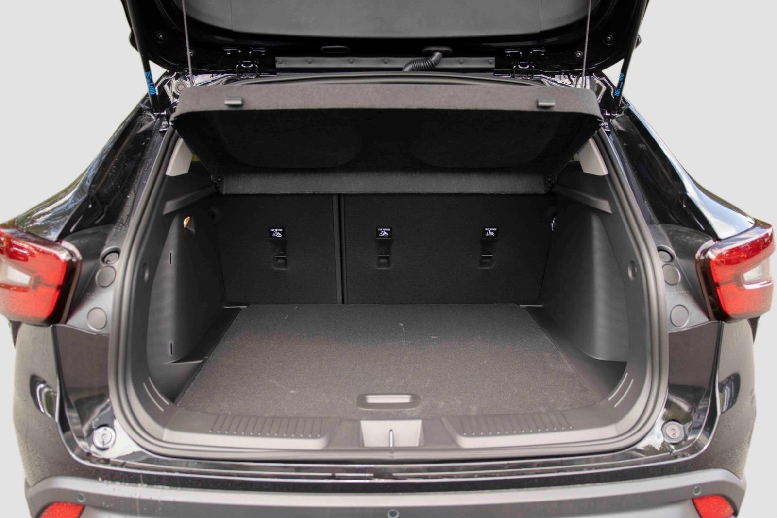 2025 Chevrolet Trax LT photo 20