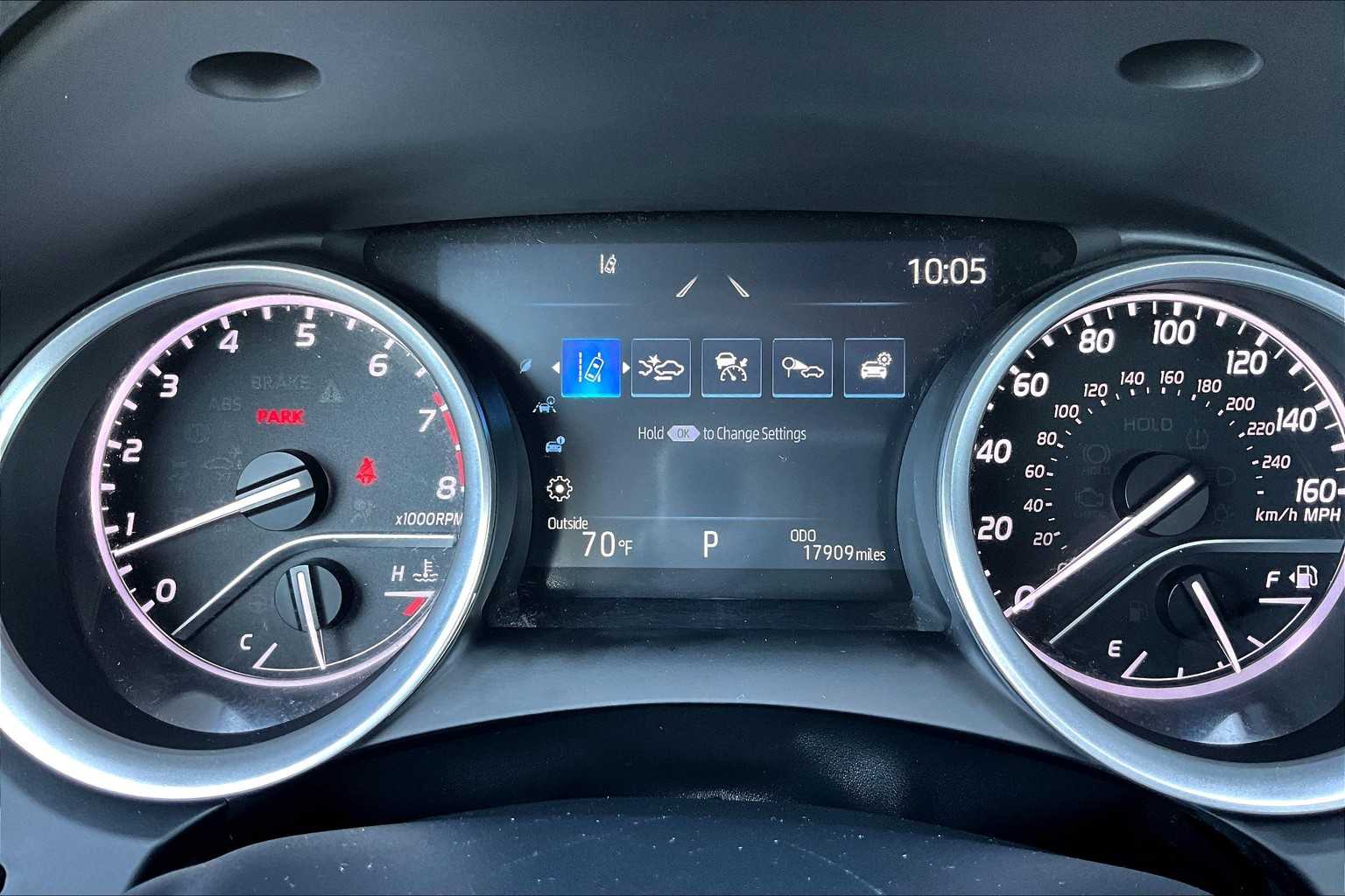2023 Toyota Camry LE photo 24