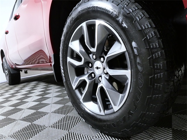 Used 2024 Chevrolet Silverado 1500 RST with VIN 1GCUDEED7RZ252738 for sale in Apple Valley, Minnesota