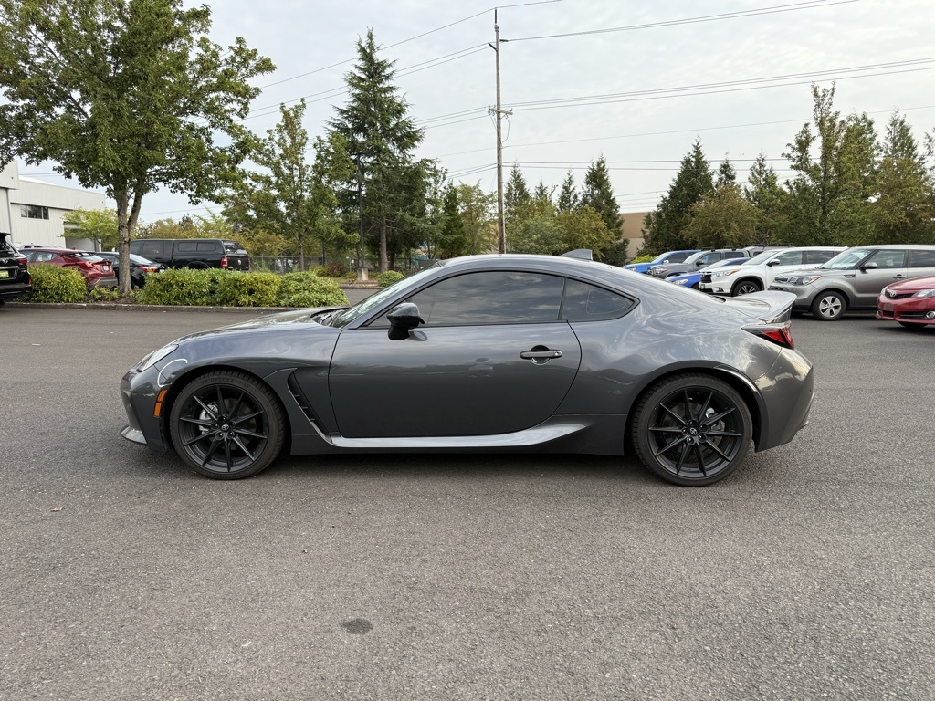 2024 Toyota GR86 Premium photo 2