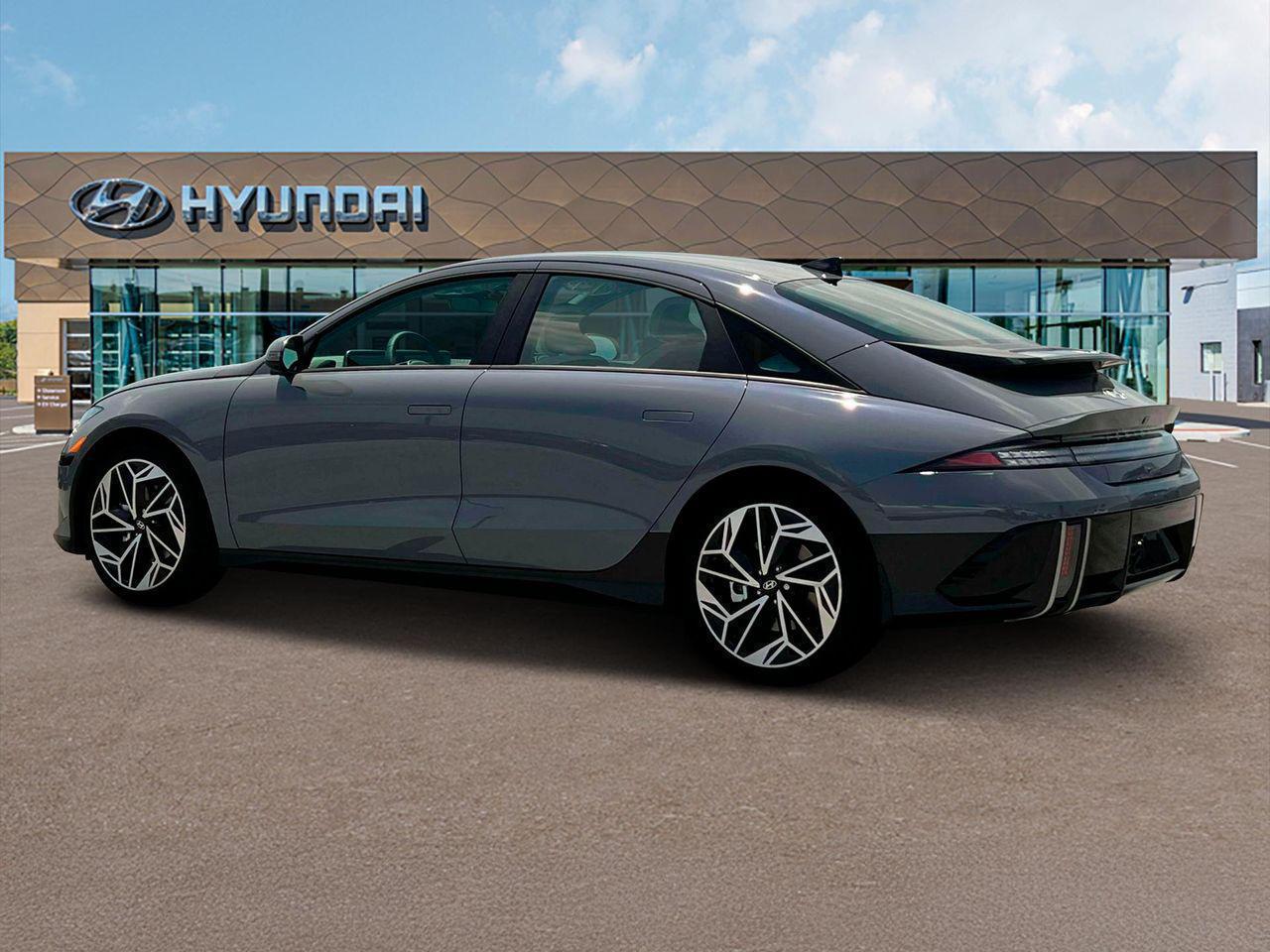 2025 Hyundai Ioniq 6 SEL photo 4