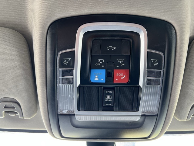 2024 Ram 2500 Laramie photo 14