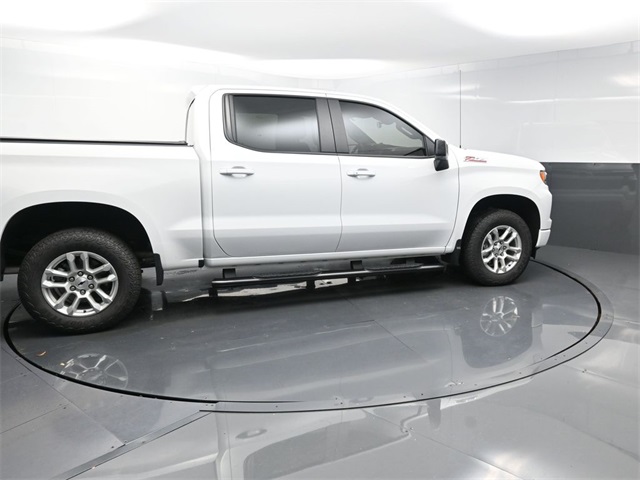 2024 Chevrolet Silverado 1500 RST photo 4