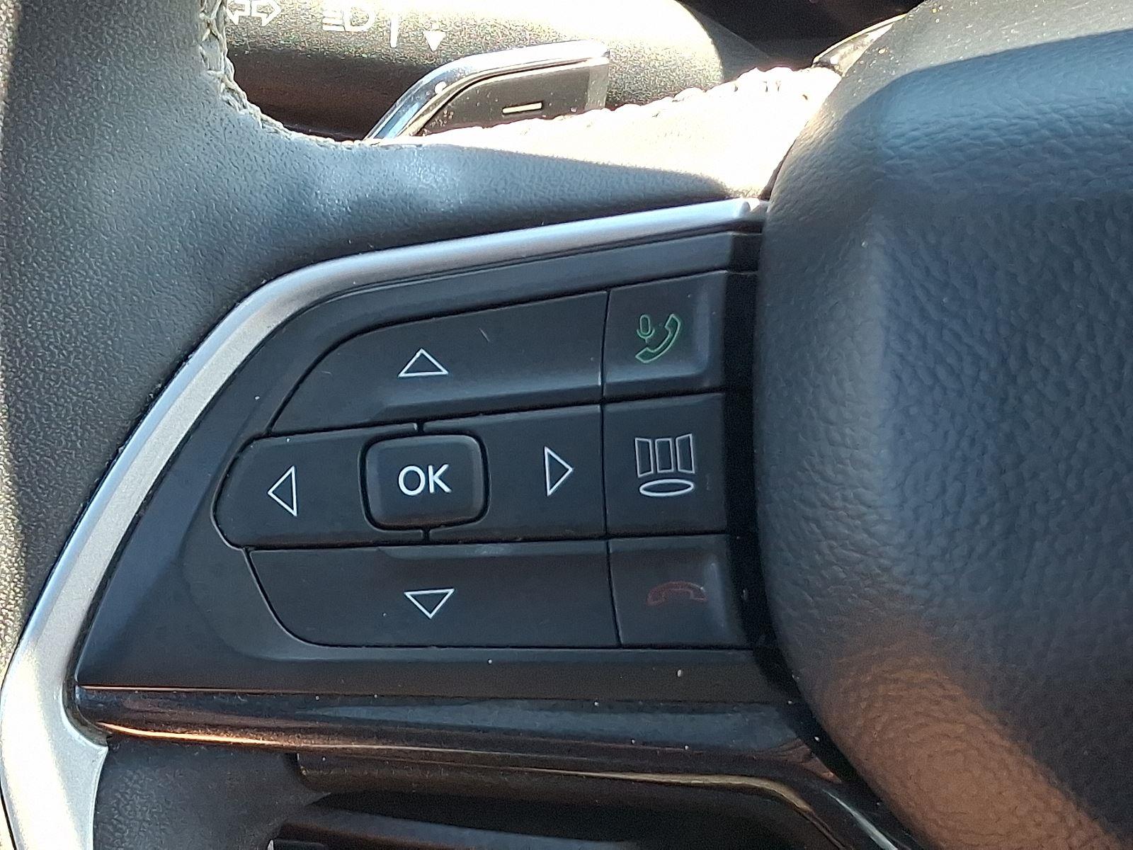 2023 Jeep Grand Cherokee Altitude photo 21
