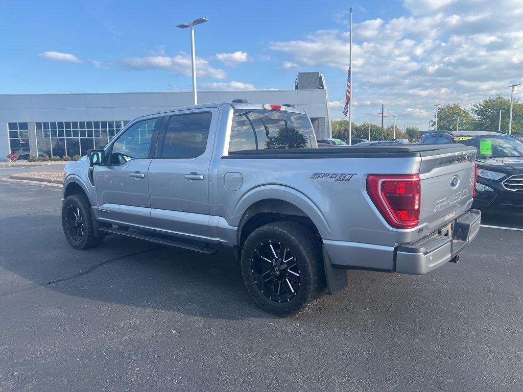 2021 Ford F-150 XLT photo 11