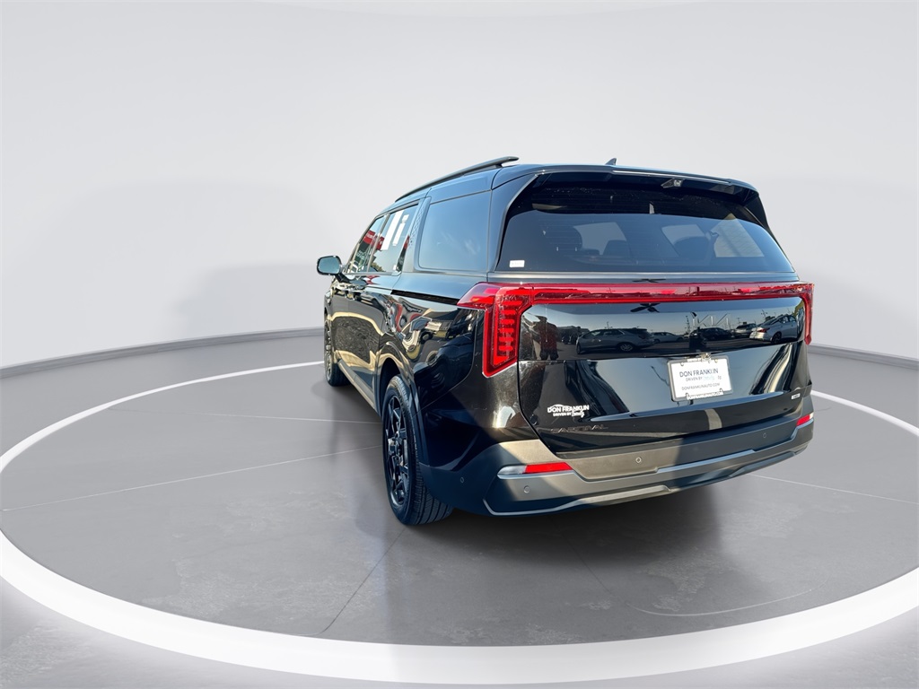 2025 Kia Carnival SX Prestige photo 5