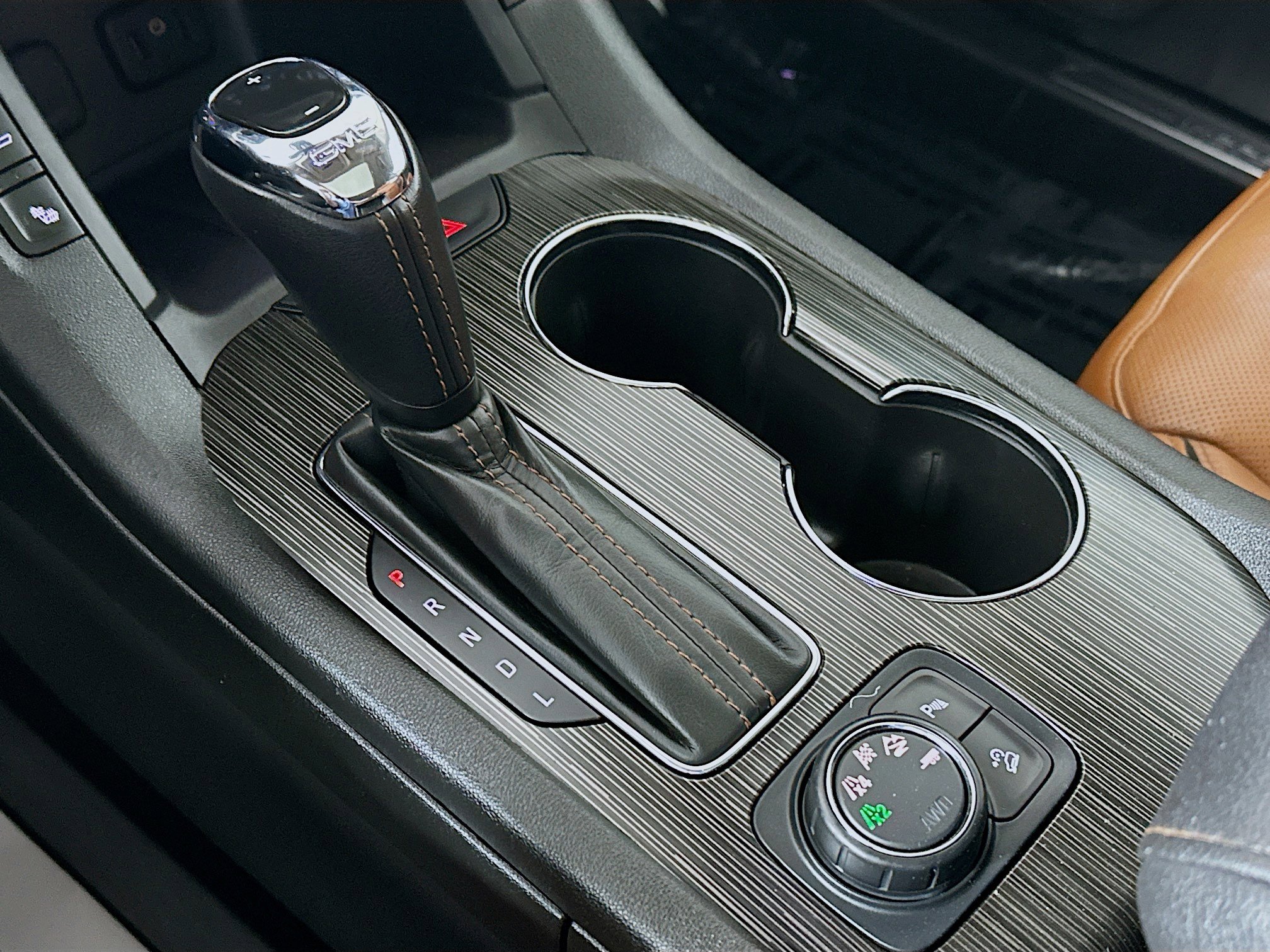 2017 Gmc Acadia SLT photo 16