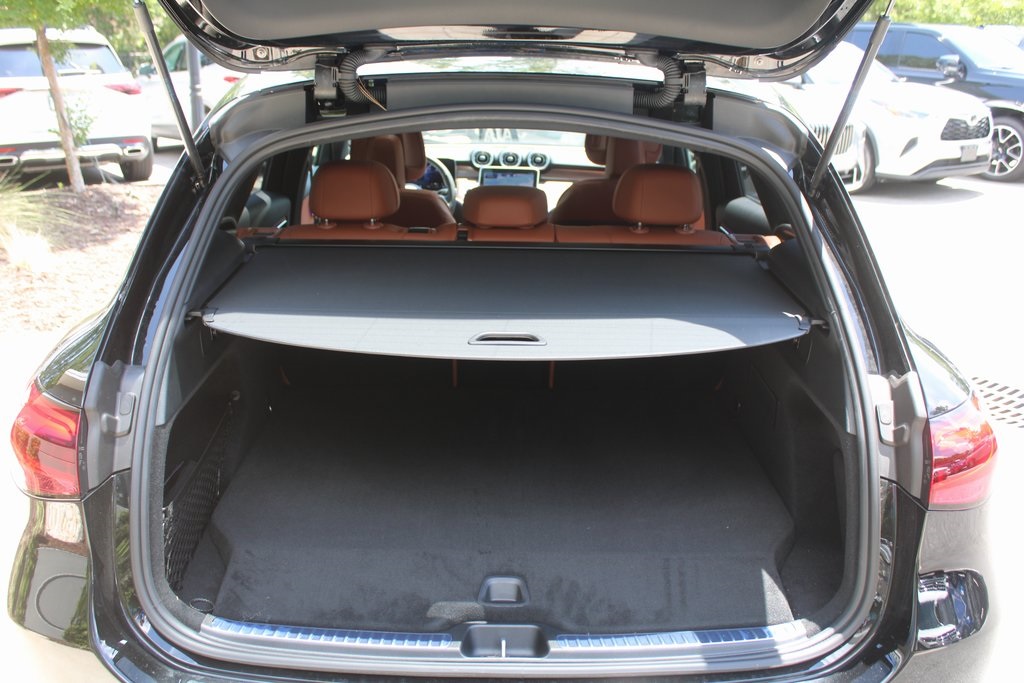 2025 Mercedes Benz GLC 350e 4MATIC photo 7
