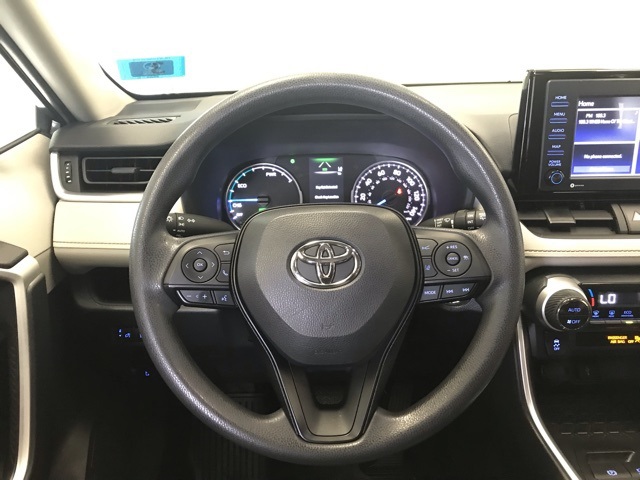 2022 Toyota RAV4 Hybrid XLE photo 19