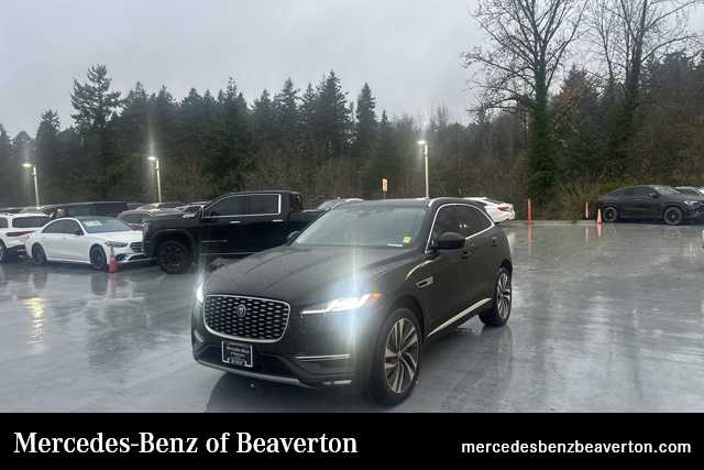 2022 Jaguar F-Pace S's photo