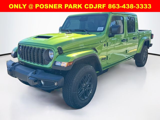 2026 Jeep Gladiator Sport S's photo
