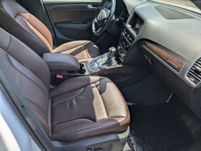 2015 Audi Q5 2.0T Premium Plus photo 31