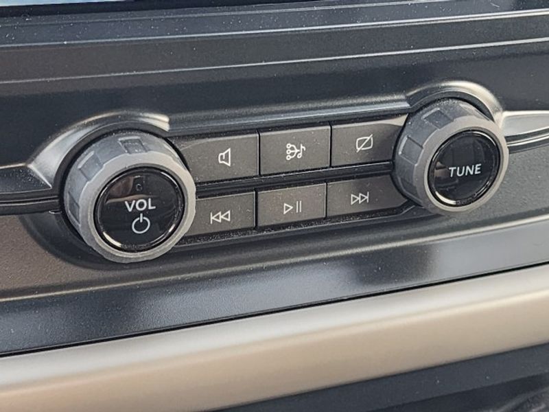2022 Ford F-150 XLT photo 18