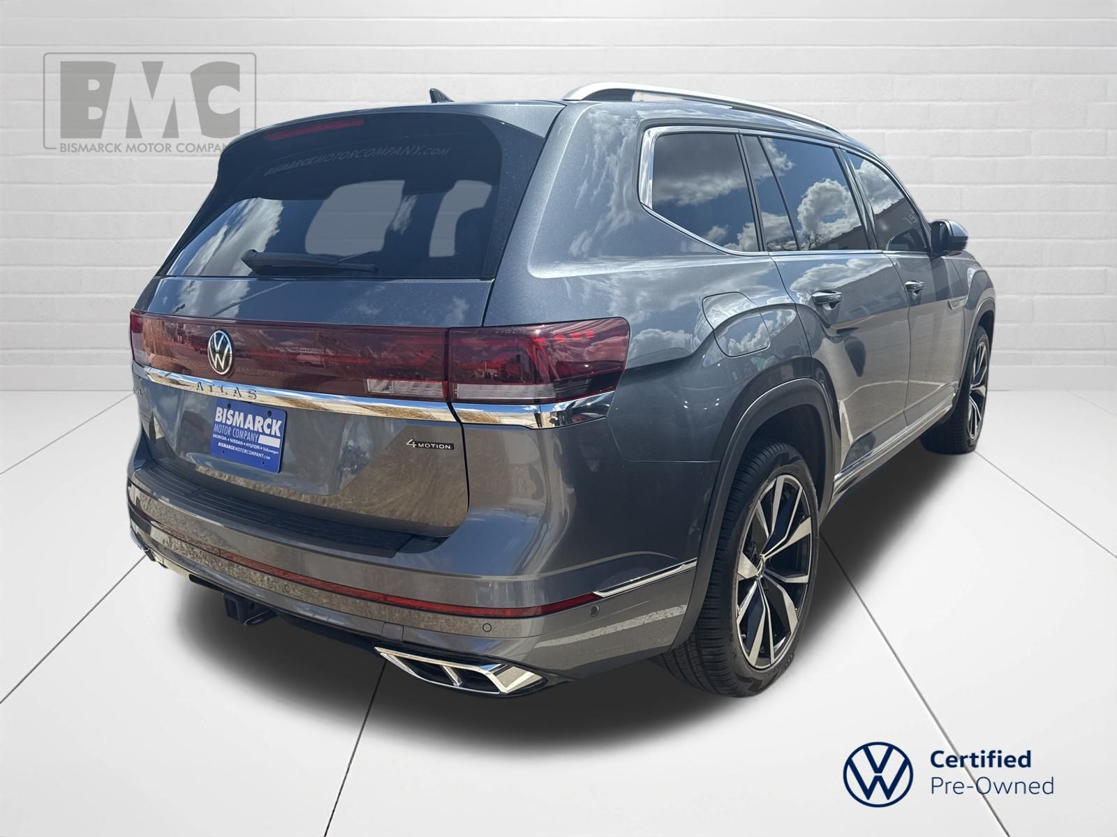2024 Volkswagen Atlas SEL Premium R-Line photo 3