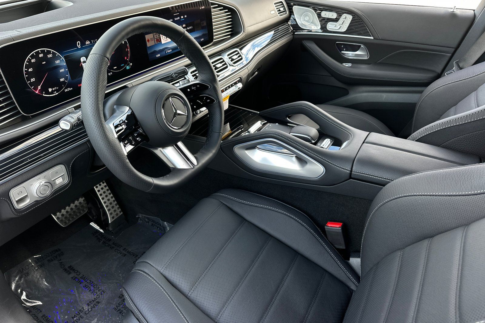 2026 Mercedes Benz GLS 580 4MATIC photo 8