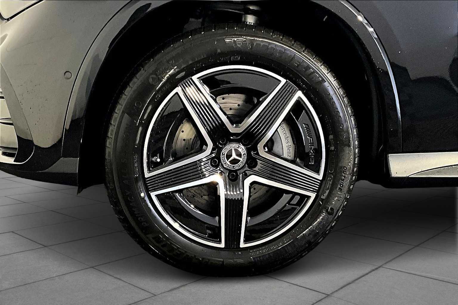 2026 Mercedes Benz GLC 300 4MATIC photo 17