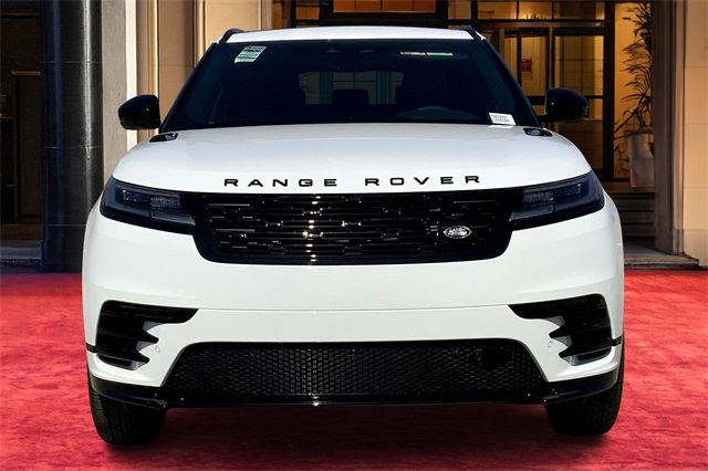 2026 Land Rover Range Rover Velar SE photo 2