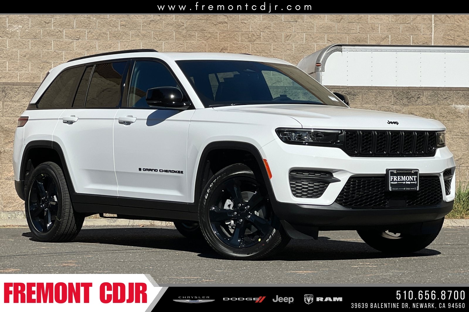 2025 Jeep Grand Cherokee Altitude's photo