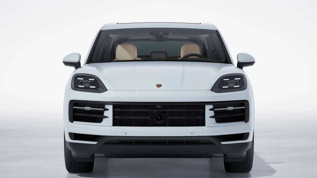 2026 Porsche Cayenne E-Hybrid photo 8