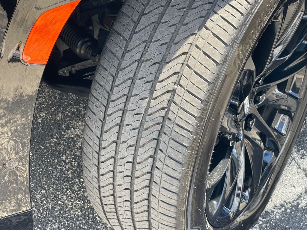 2024 Cadillac Escalade ESV Sport photo 25