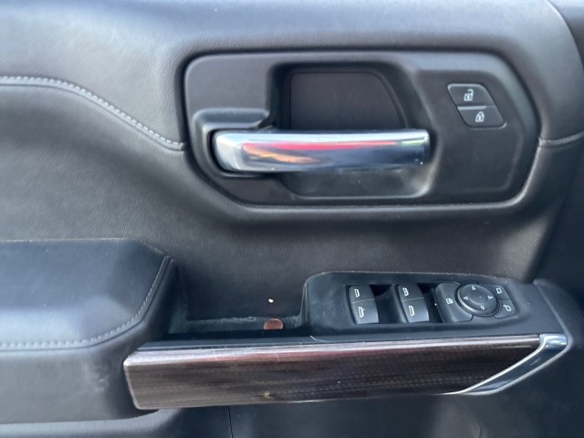 Used 2022 Northsky Blue Metallic Chevrolet RST image 29