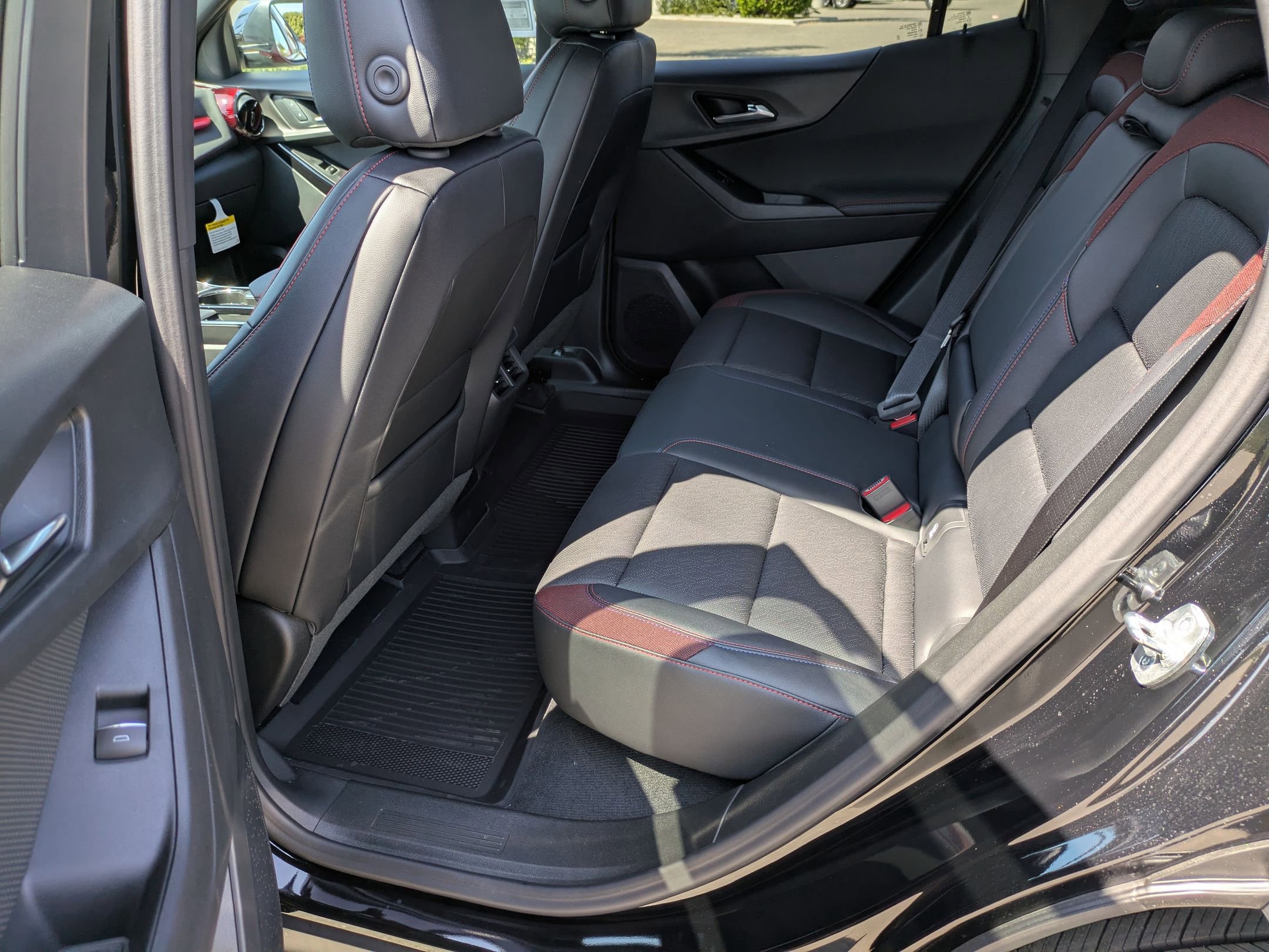 2026 Chevrolet Equinox RS photo 12
