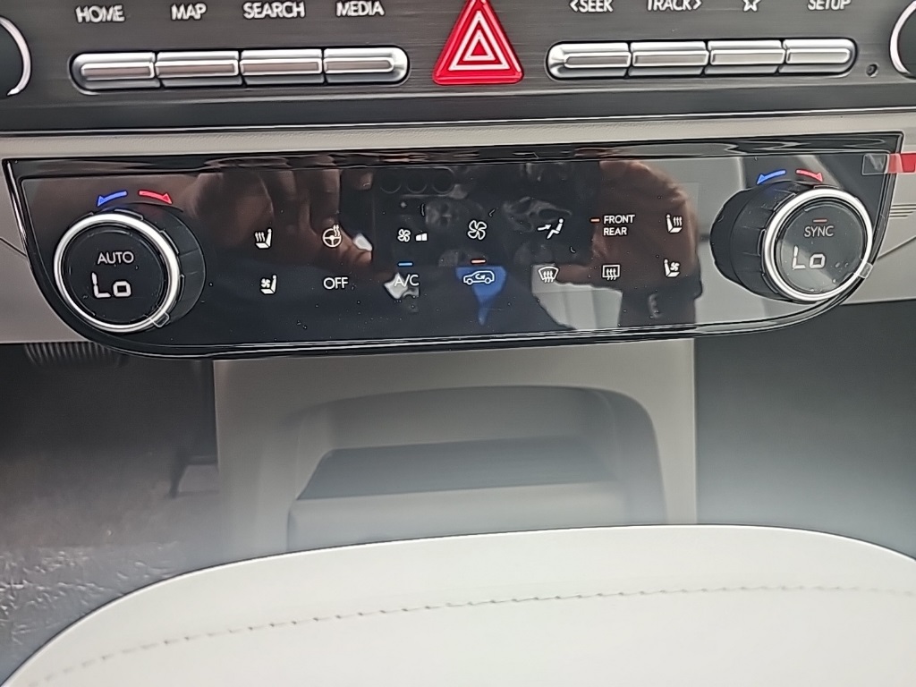 2026 Hyundai Palisade Limited photo 20