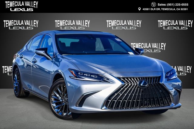 2025 Lexus ES Hybrid 300h Luxury's photo