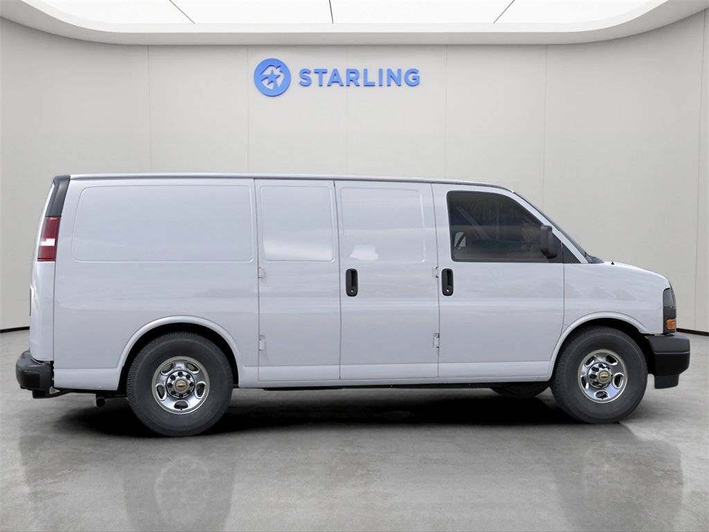 2025 Chevrolet Express Cargo 2500 photo 3