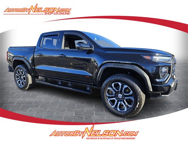 2024 GMC Canyon AT4's photo