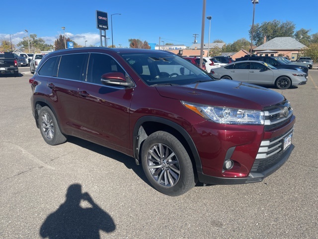 2018 Toyota Highlander XLE photo 2