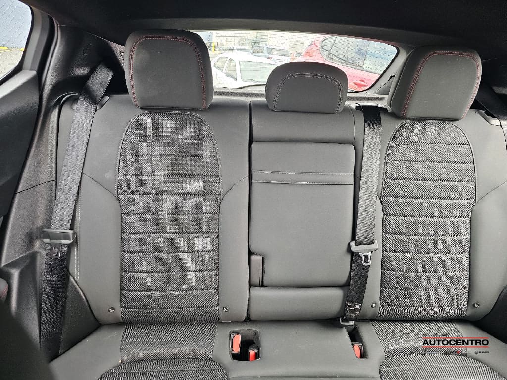 2024 Dodge Hornet GT photo 3